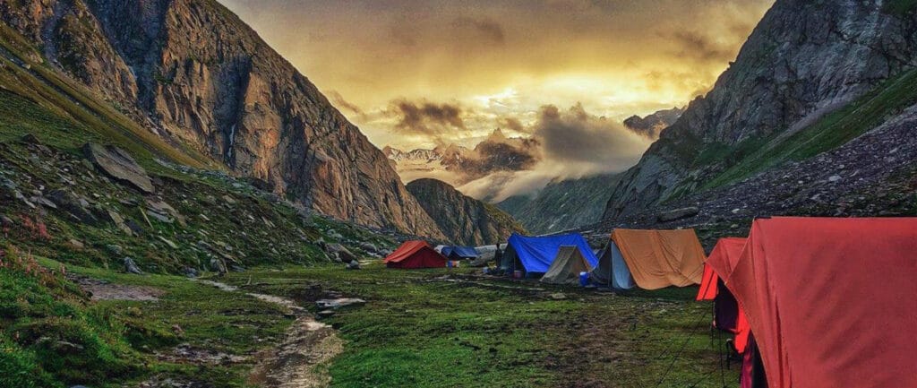 5 Top Treks in Himachal Pradesh