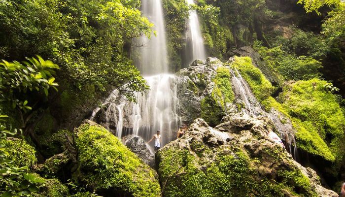 Hathni Waterfalls: A stunning waterfall cascading down lush green cliffs