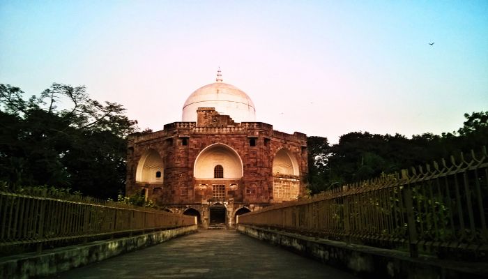 Hazira Maqbara: A majestic mausoleum with intricate architectural details